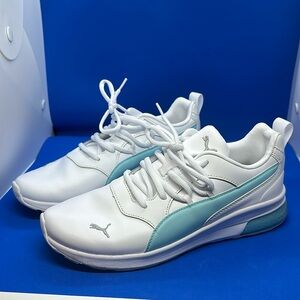 Puma women’s Electron Star sneakers